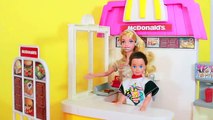 AllToyCollector Barbie Kelly McDonalds Fun Time Playset Barbie Dolls TOY REVIEW Talking M