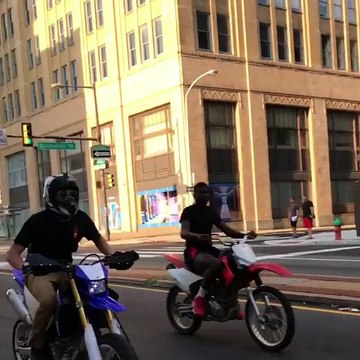 Weeling dans les rues de Los Angeles