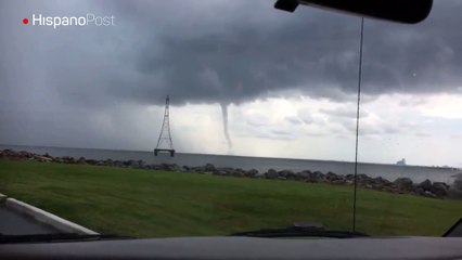 Impresionante tornado se formó gracias a una tormenta en EEUU