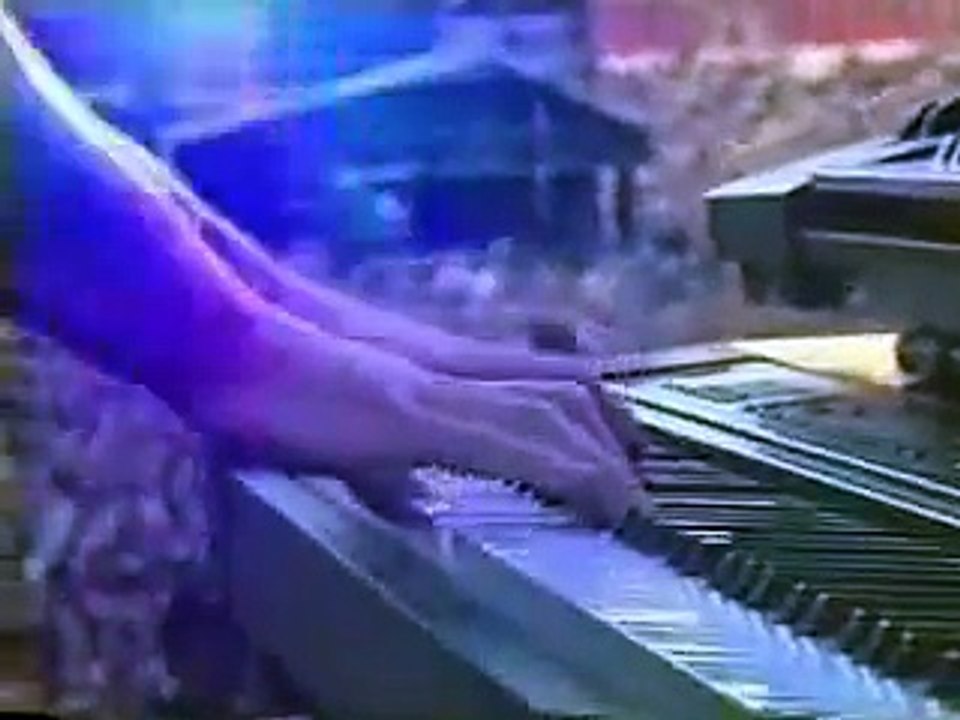 Bon Jovi - Dry County (Live From London '95) (360p_30fps_H264-96kbit_AAC)