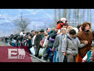 Enfrentan a refugiados con armas militares en Hungría / Titulares de la noche