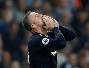 Wayne Rooney becomes second ever to reach 200 Premier League goals