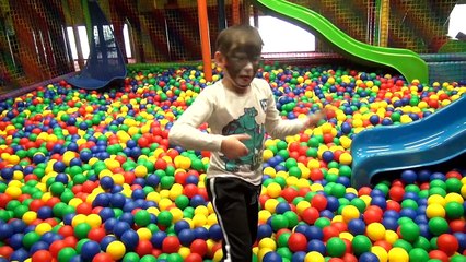 Indoor playground Fun for kids ,Ball Pit Fun , Fikolandia Plac zabaw dla Dzieci ,Zabawa w