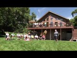 Timelapse Shows Family Shrouded in Darkness During Solar Eclipse