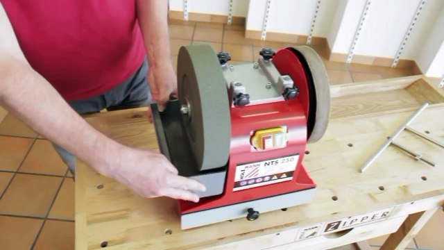 Заточной станок для инструмента Holzmann NTS 250 ● Станки и приспособления ● КМА Украина Луцк