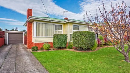 7 Goddard St, Ulverstone Presented by Lynette Jordan & Fred Guilbert Roberts Ulverstone