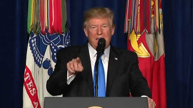 Nous allons attaquer : Trump annonce que les États-Unis resteront en Afghanistan