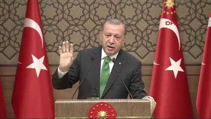 Erdoğan Birisi Sözde Adalet Yürüyüşü Yapıyor Arada Sırada Karavana Oturup Atletle Yemek Yiyor...