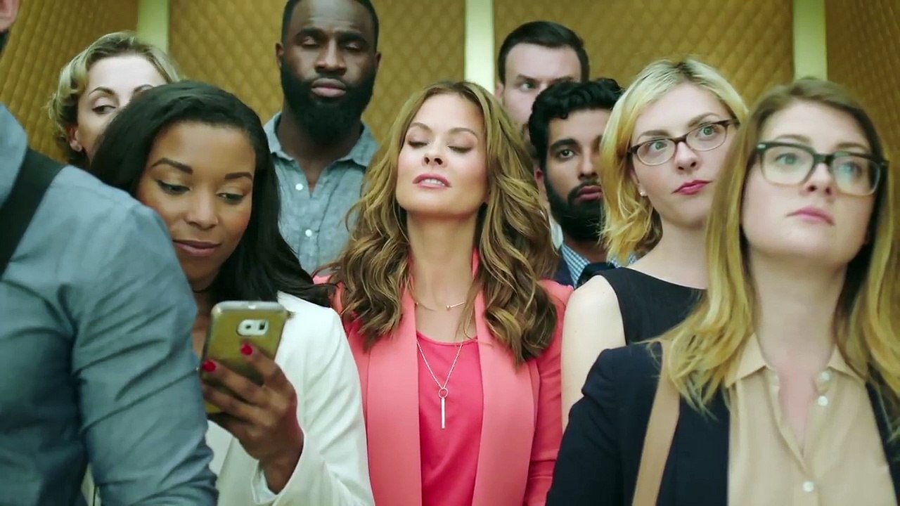 Skechers D’Lites commercial starring Brooke Burke Charvet