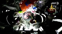 Rescue teams pull victims of Italian quake from rubble
