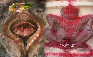 কামরূপ কামাখ্যার পূজা করা হয় মেয়েদের যোনির!