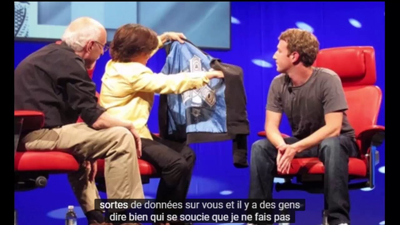 Facebook : surveillance en ligne massivement programmée et géré par la CIA