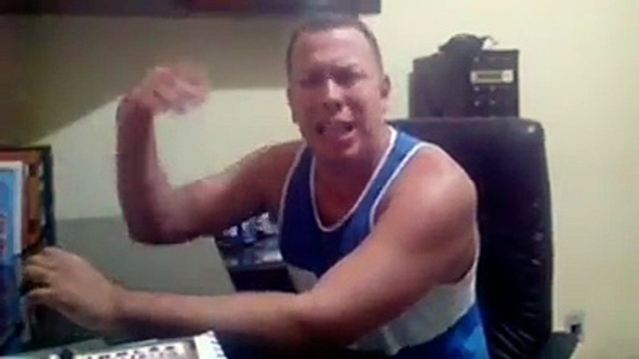 CARATER DO FACEBOOK