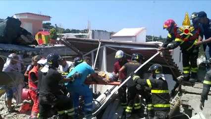 Três irmãos são resgatados após terremoto na Itália