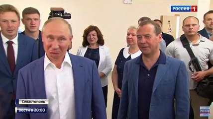 «Квасят не по-детски», Путин и Медведев в Крыму вызвали истерику в соцсетях