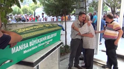 Kazada Ölen Genç Futbolcu Son Yolculuğuna Uğurlandı