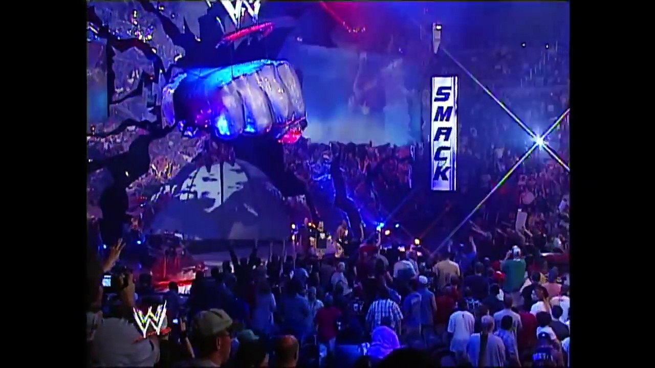 Eddie Guerrero vs Bubba Ray Dudley SmackDown 04.29.2004