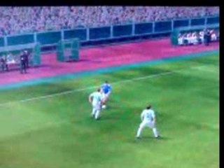 Frappe sans controle croisée Ribery PES2008