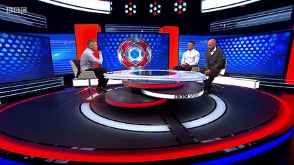 Il empêche un but avec la meilleure ruse de l'année !