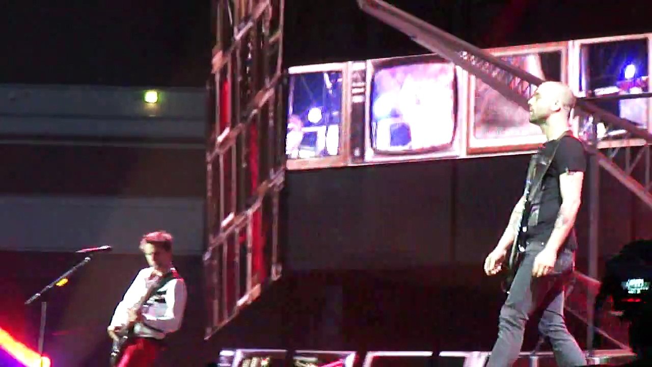 Muse - Stockholm Syndrome, Olympiastadion, Helsinki, Finland  7/27/2013