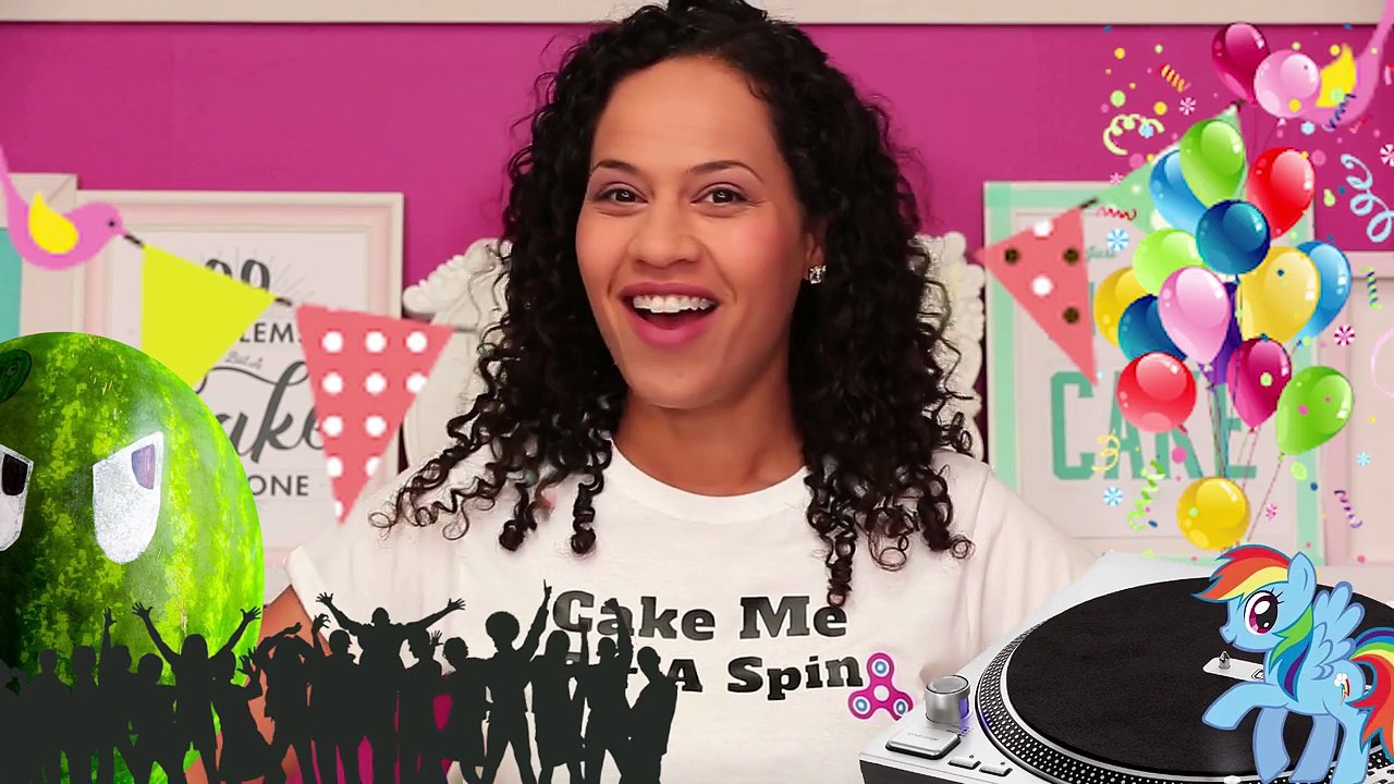 How To Make A FIDGET SPINNER Out Of CAKE | It Actually SPINS! | Yolanda Gampp | How To Cake It