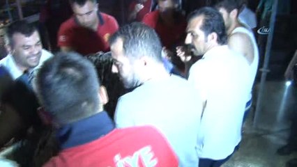 Yaralı Kadını Sıkıştığı Yerden Cankur Ekipleri Kurtardı.
