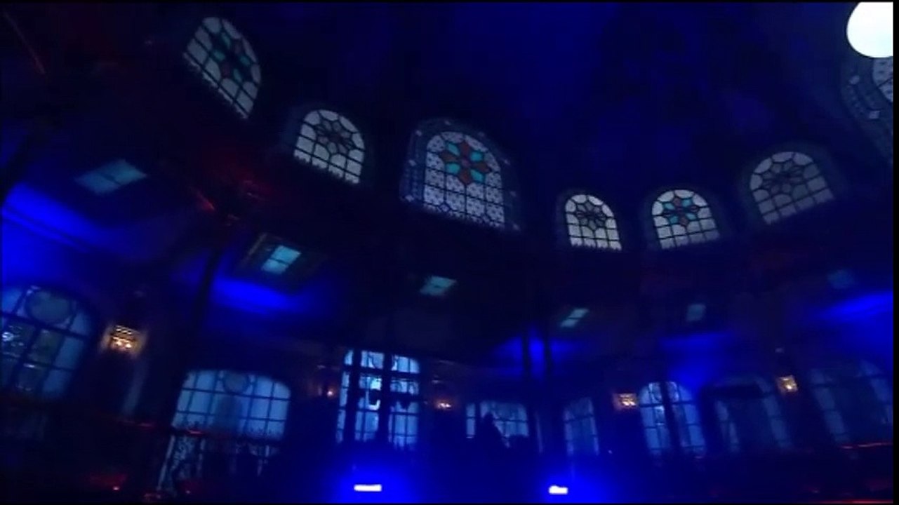 WOLKENFREI - Intro -  Wachgeküsst live