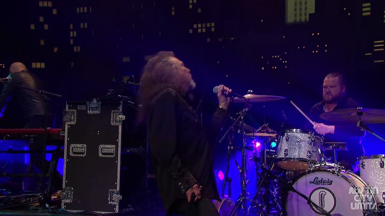 Robert Plant on Austin City Limits I Just Wanna Make Love to You/Whole Lotta Love