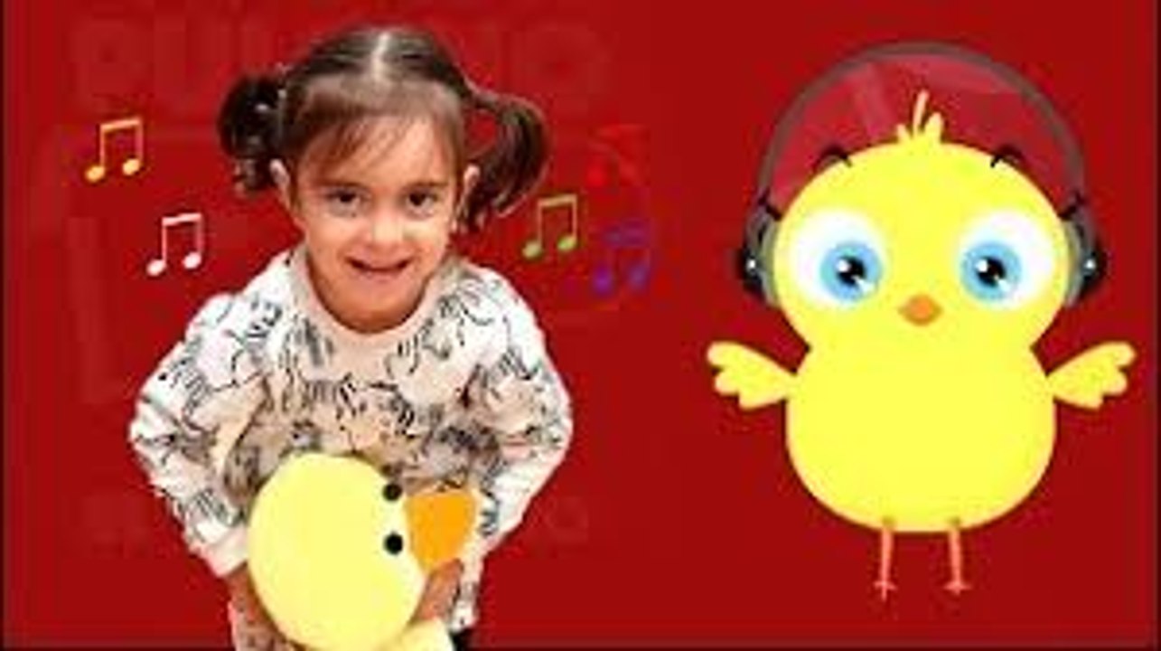 The Little Chick Cheep - Pollito Pío - Old MacDonald had a Farm