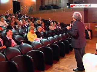 TG 10.10.12 Don Sini: "Io parlo col diavolo"