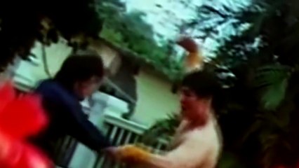 Брюс Ле (Хуан Кин) против Боло Йенга (быка) | Bruce Le (Huang Kin lung) vs Bolo Yeung (Bul