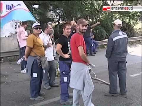 TG 10.11.12 Ilva, operai in corteo per ricordare Claudio