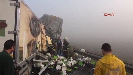 Tekirdağ Emniyet Şeridindeki Tır'a Çarpan Kamyonda 1 Kişi Öldü