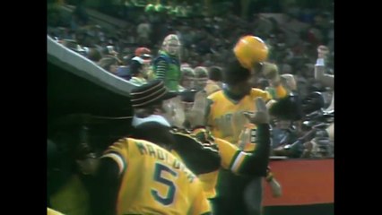 1979 WS Gm6: Parker smacks go ahead RBI single in 7th