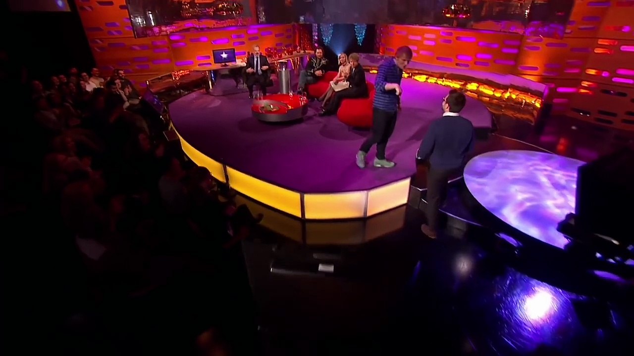 Ed Sheeran Doesn’t Recognise His Best Mate in the Red Chair! The Graham Norton Show