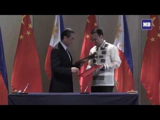 China urges ASEAN to reject outside interference