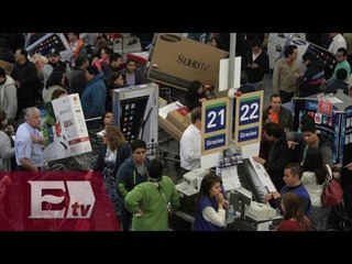 Hasta con dos carritos, así arrancó el "Buen fin 2015"  / Yazmín Jalil