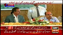 Mayor Karachi and Bahria Town sign contract for Clean Karachi movement