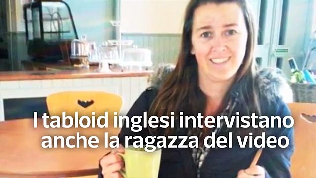 Sesso sul volo Ryanair: passeggero filma e posta il video