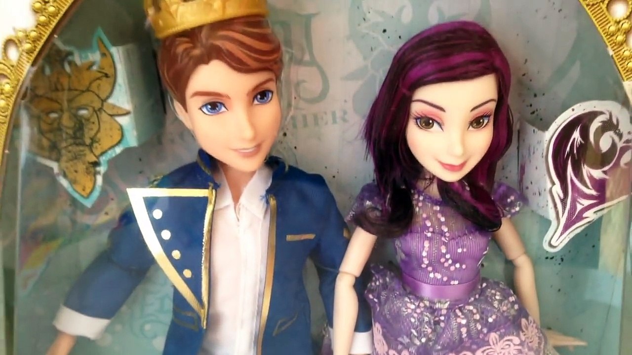 Video para muñecos de dibujos animados muñeca con Mel Maléfica con juguetes niñas ben