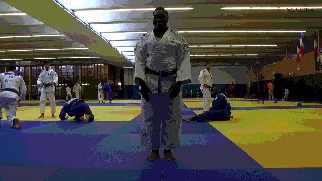 EMILIE ANDEOL / FAST AND CURIOUS