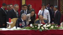 Başbakan Yıldırım, Vietnam'da Onuruna Verilen Akşam Yemeğine Katıldı