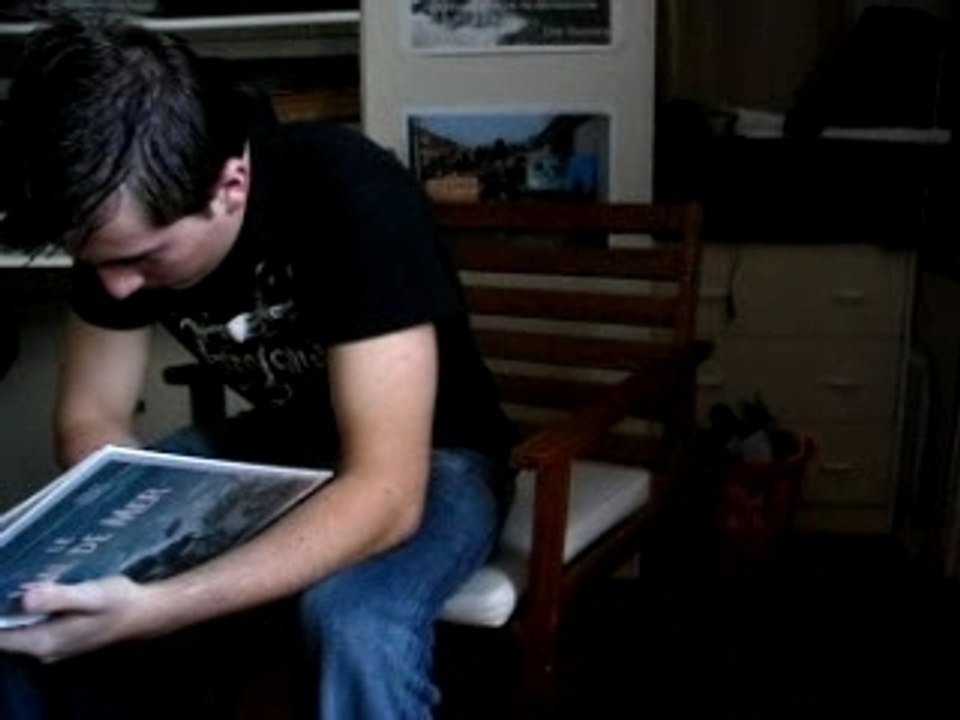 je lis une BD mais ne l'aime pas (vidéo chiante IX)