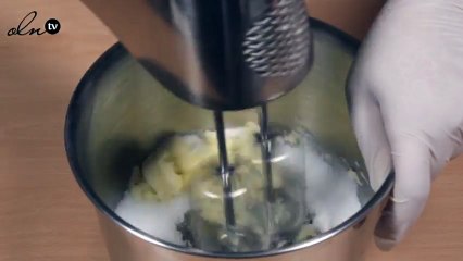 بمناسبة عيد الأم، تعلمي كيف تحضرين بيتزا الفواكه بالفيديو