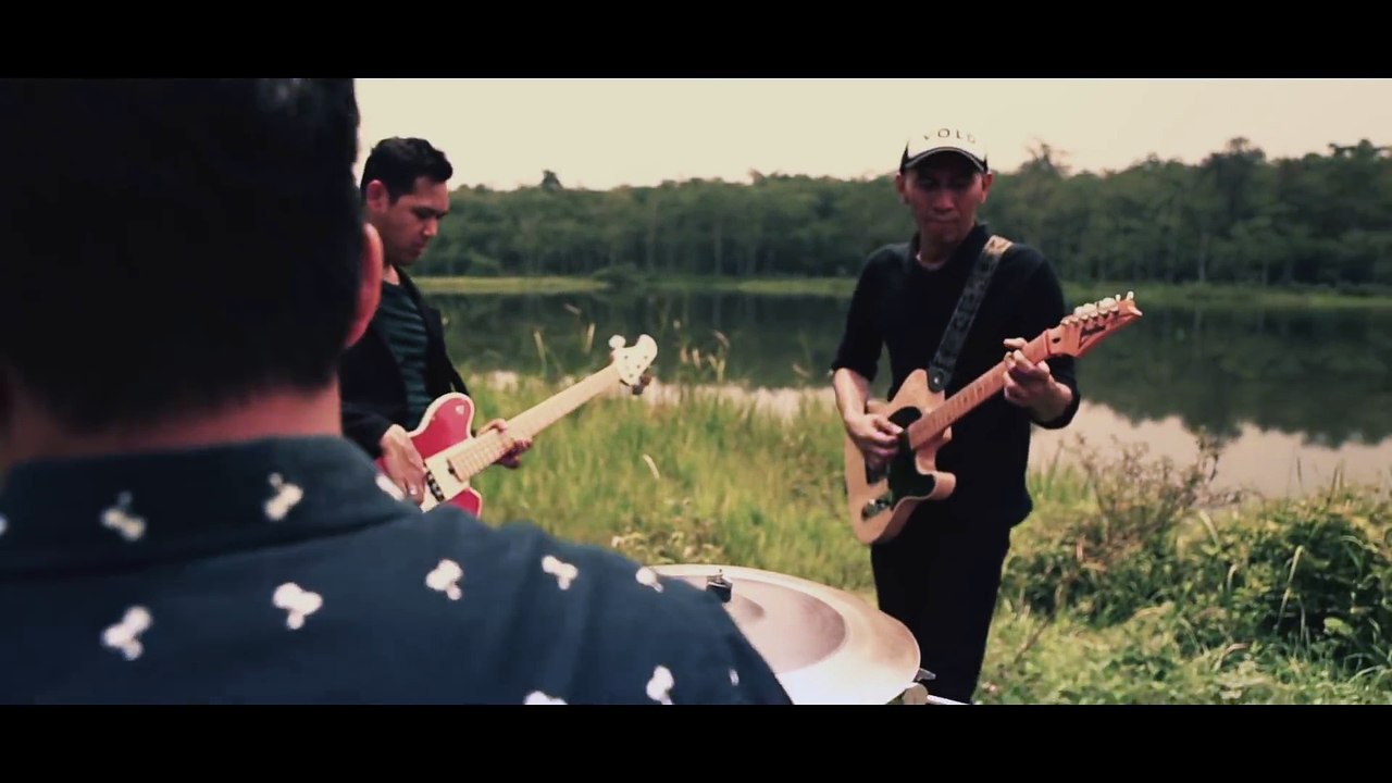 Bondan Prakoso - Kau Tak Sendiri