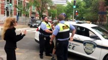 Arrestation d'un anti-fasciste après un coup sur un supporter de Trump