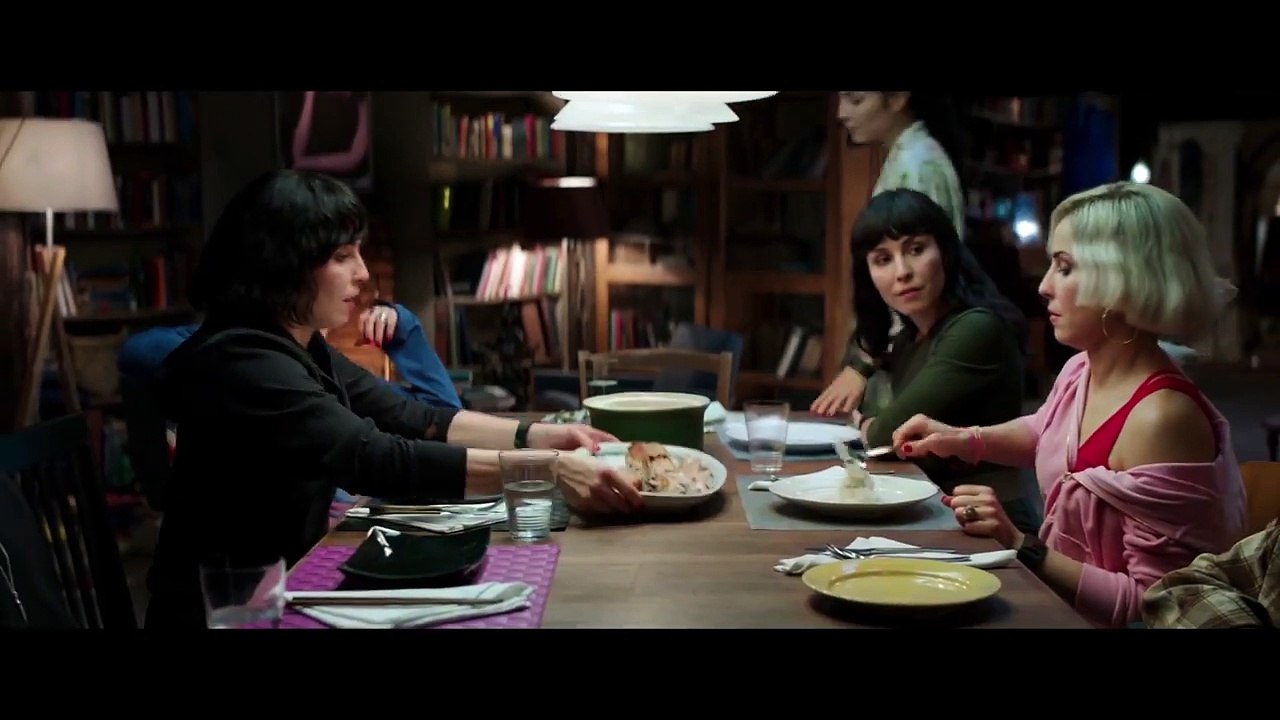 SEVEN SISTERS Bande Annonce VF ✩ Noomi Rapace (2017)