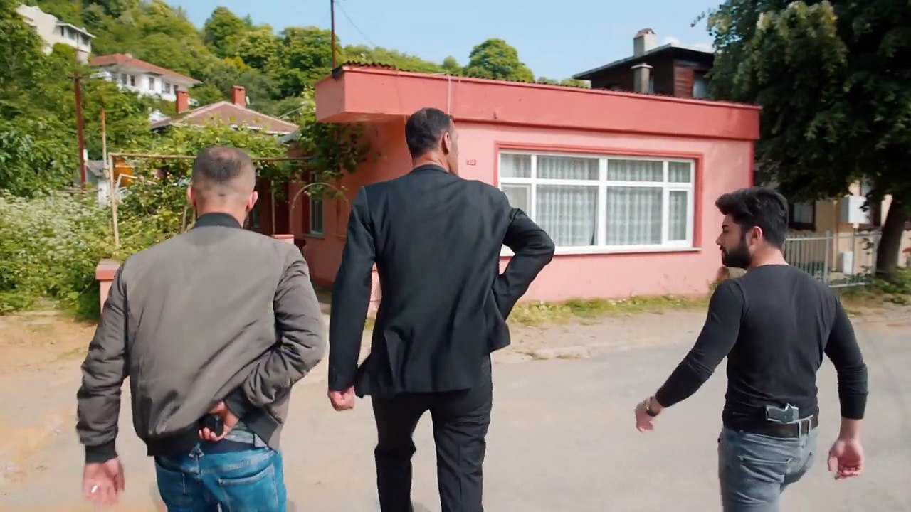 İçerde 38. Bölüm -  Kebapçıya Coşkun Sürprizi