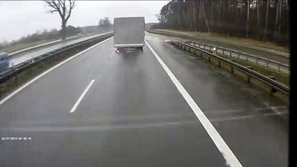 Il détruit sa McLaren 650s en roulant comme un amateur par temps de pluie !