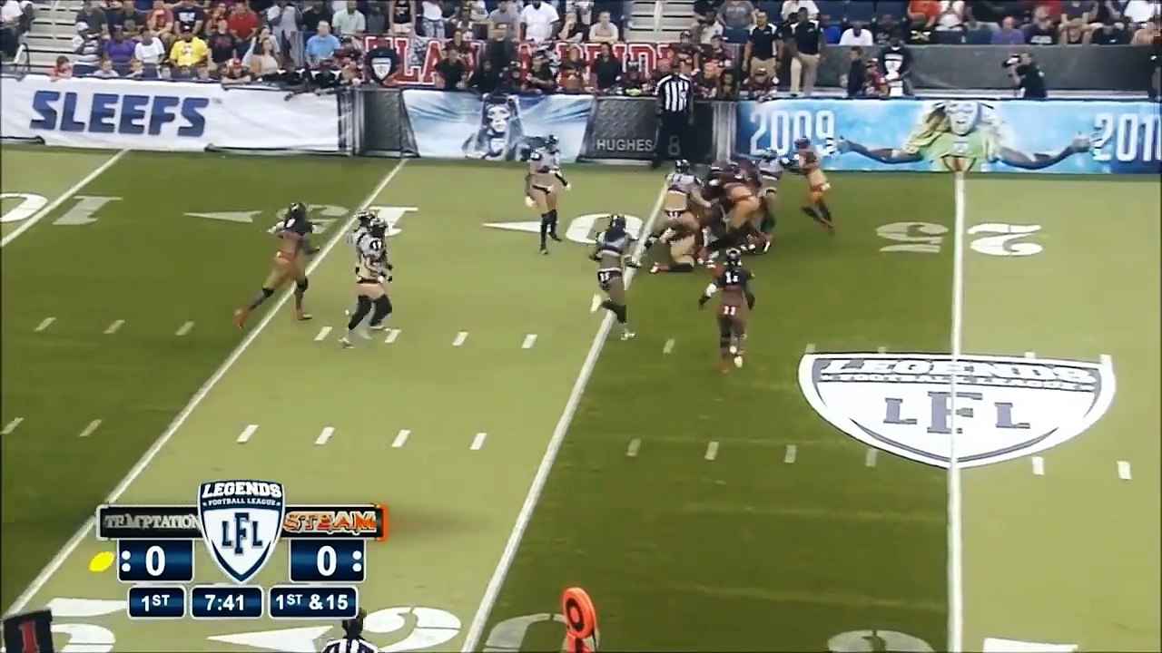 Women's American football player Dina Wojowski